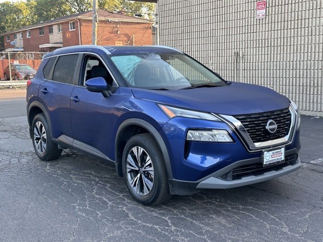 Used 2023 Nissan Rogue SV w/ SV Premium Package image 3