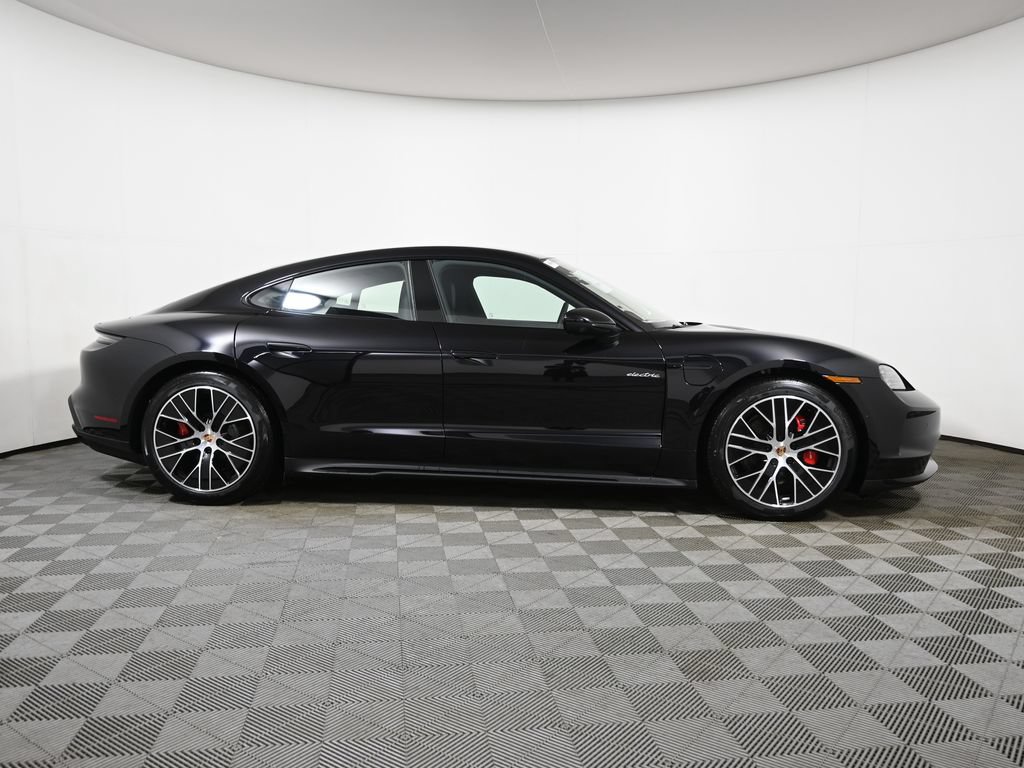 Used 2026 Porsche Taycan 4S AWD/4WD image 8
