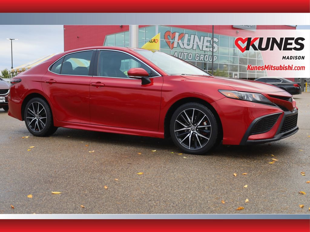 Used 2022 Toyota Camry SE