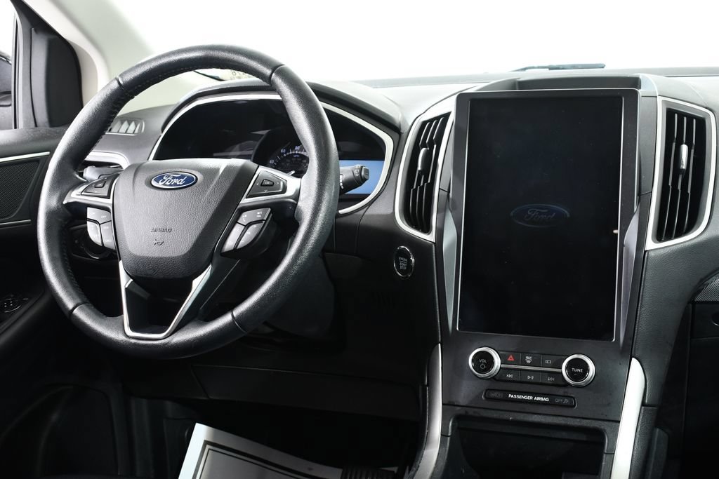 Used 2021 Ford Edge SEL w/ Convenience Package AWD/4WD image 8
