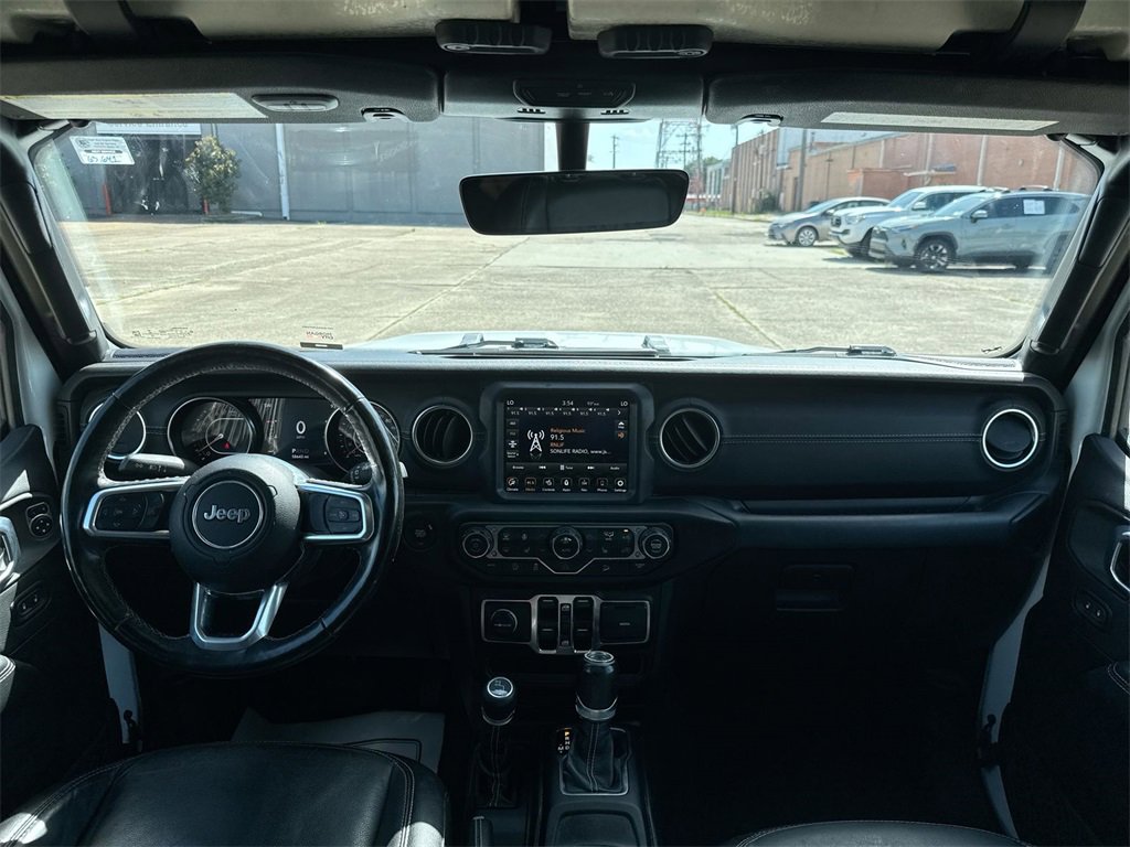 Used 2020 Jeep Wrangler Unlimited Sahara w/ Dual Top Group image 30