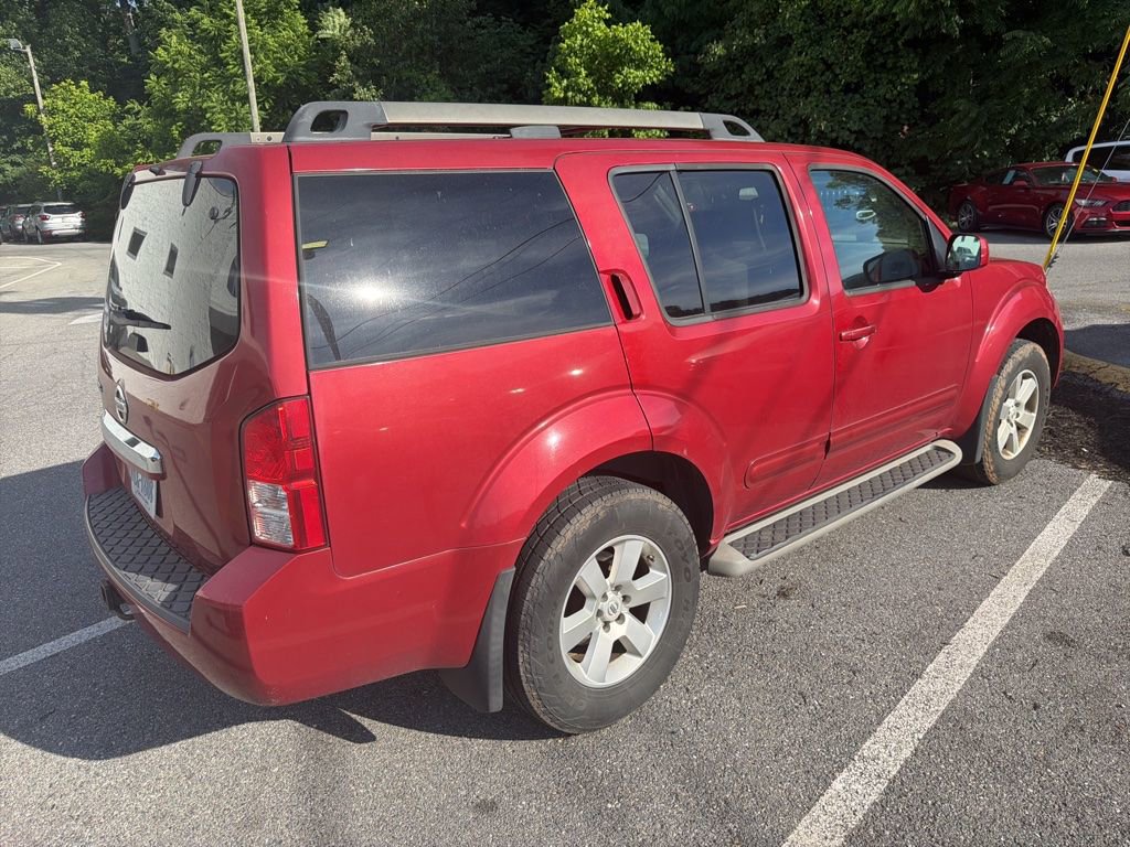 Used 2012 Nissan Pathfinder SV AWD/4WD image 3