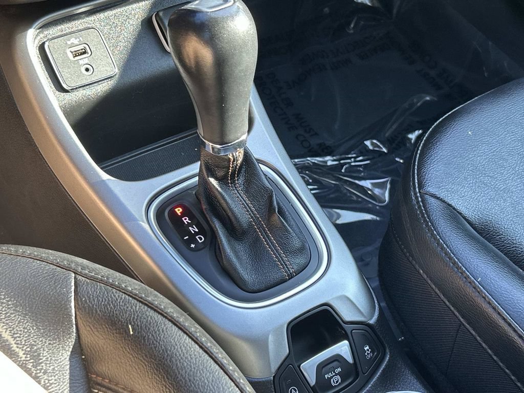 Used 2021 Jeep Compass Latitude FWD image 41