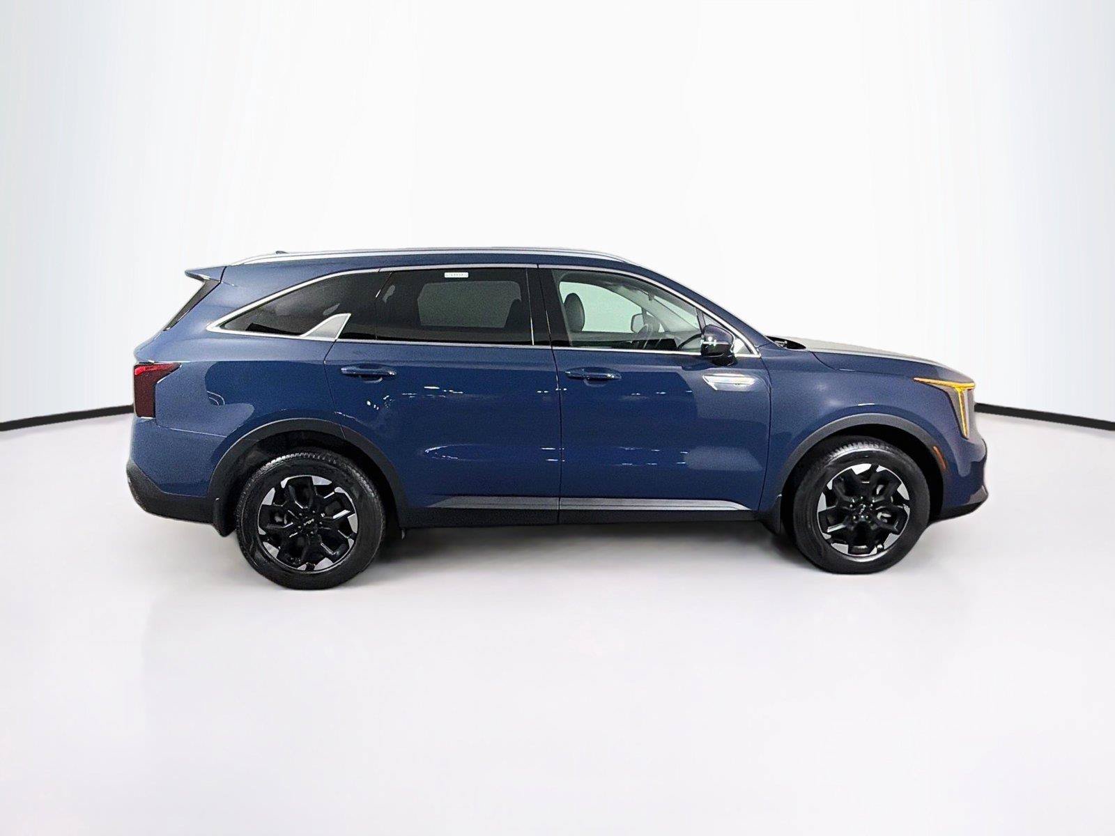 Used 2024 Kia Sorento S AWD/4WD image 12