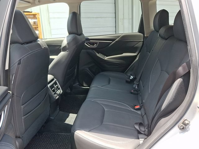 Used 2019 Subaru Forester Touring AWD/4WD image 8
