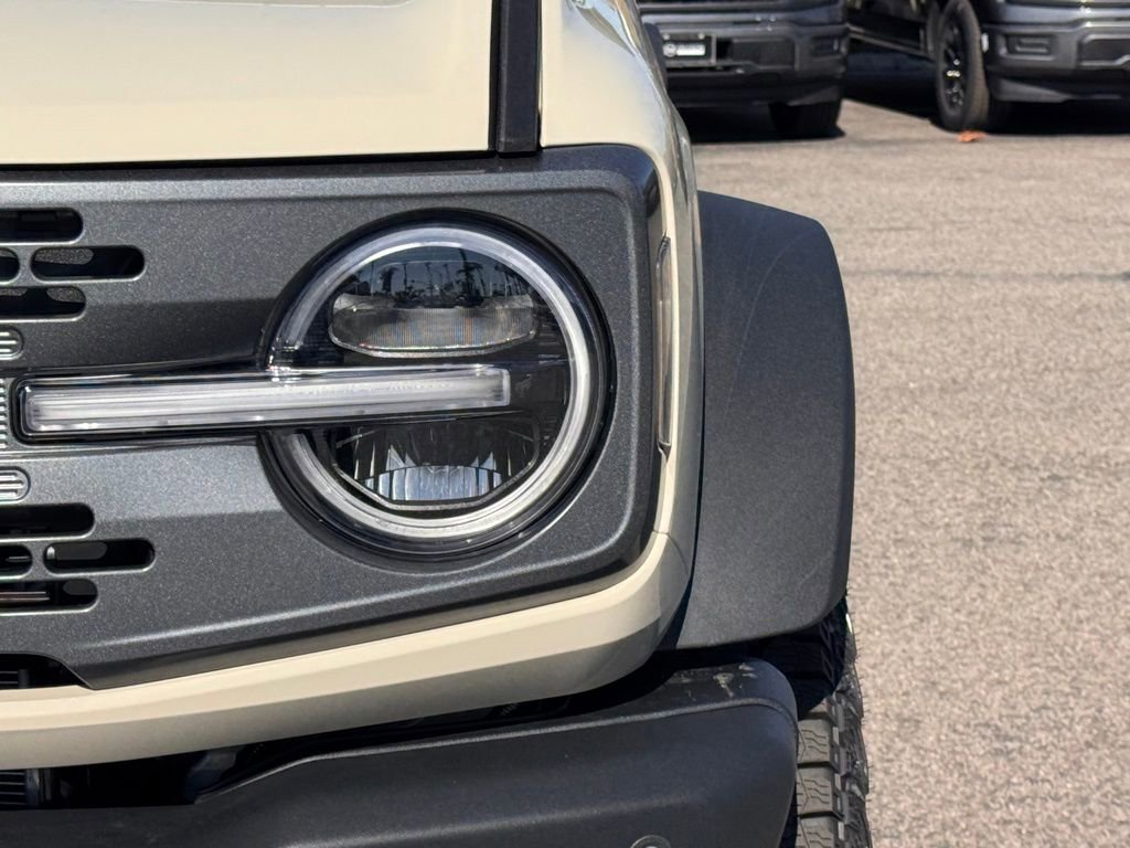 New 2026 Ford Bronco Badlands image 8