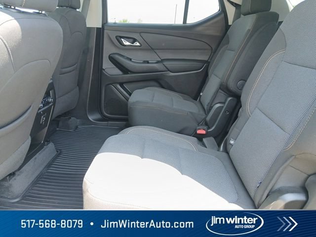 Used 2021 Chevrolet Traverse LT FWD image 16