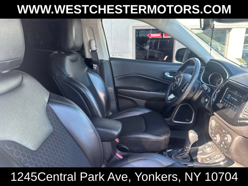 Used 2021 Jeep Compass Latitude w/ Sun and Sound Group AWD/4WD image 14