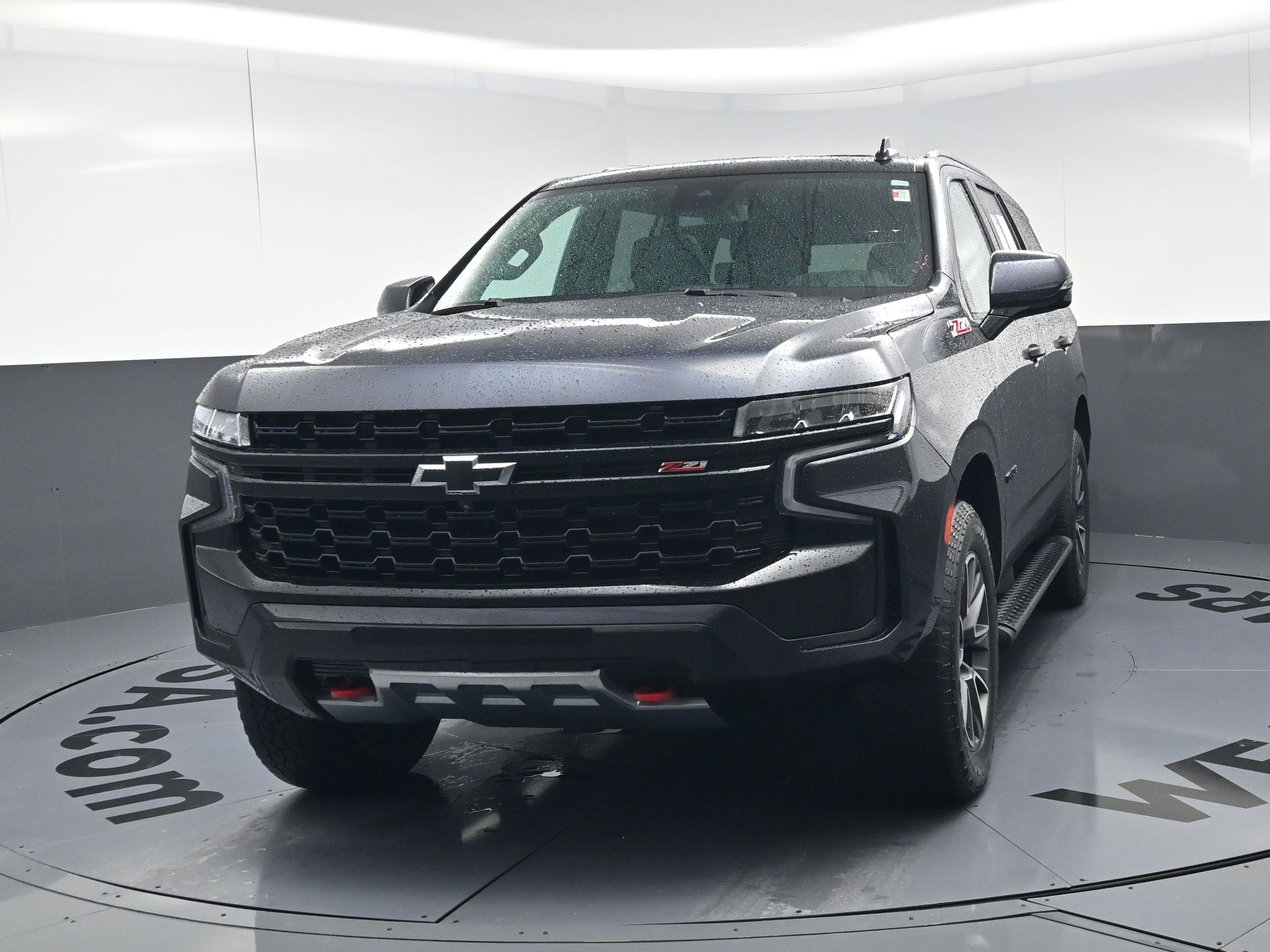 Used 2023 Chevrolet Tahoe Z71 w/ Luxury Package AWD/4WD image 11