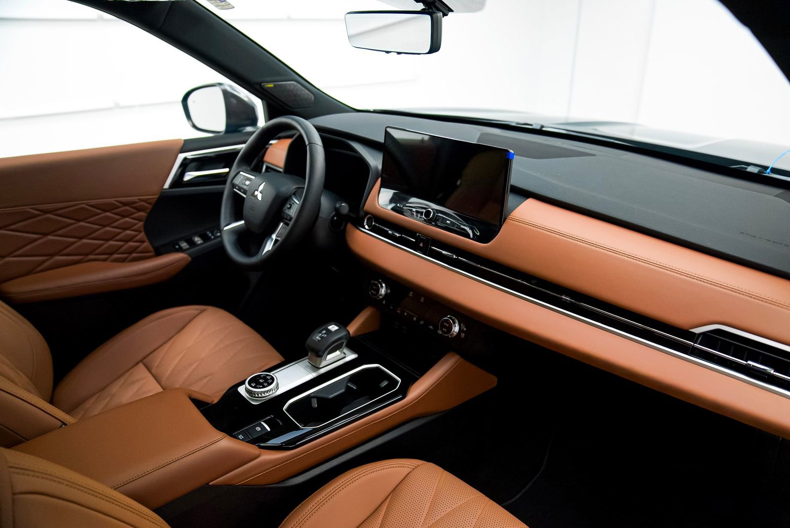 New 2026 Mitsubishi Outlander SEL image 15