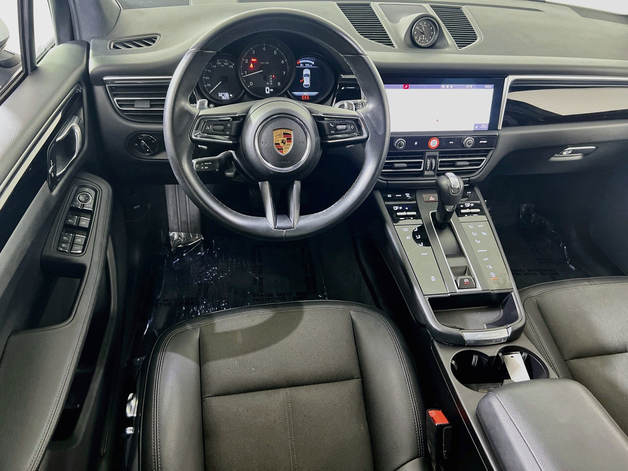 Used 2022 Porsche Macan AWD/4WD image 22