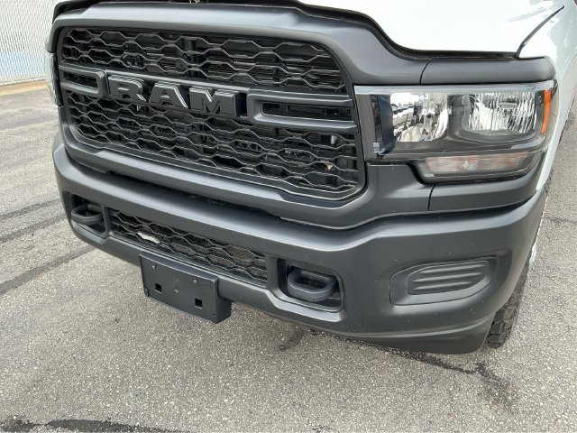 Used 2024 RAM 3500 Tradesman w/ Snow Chief Group AWD/4WD image 14