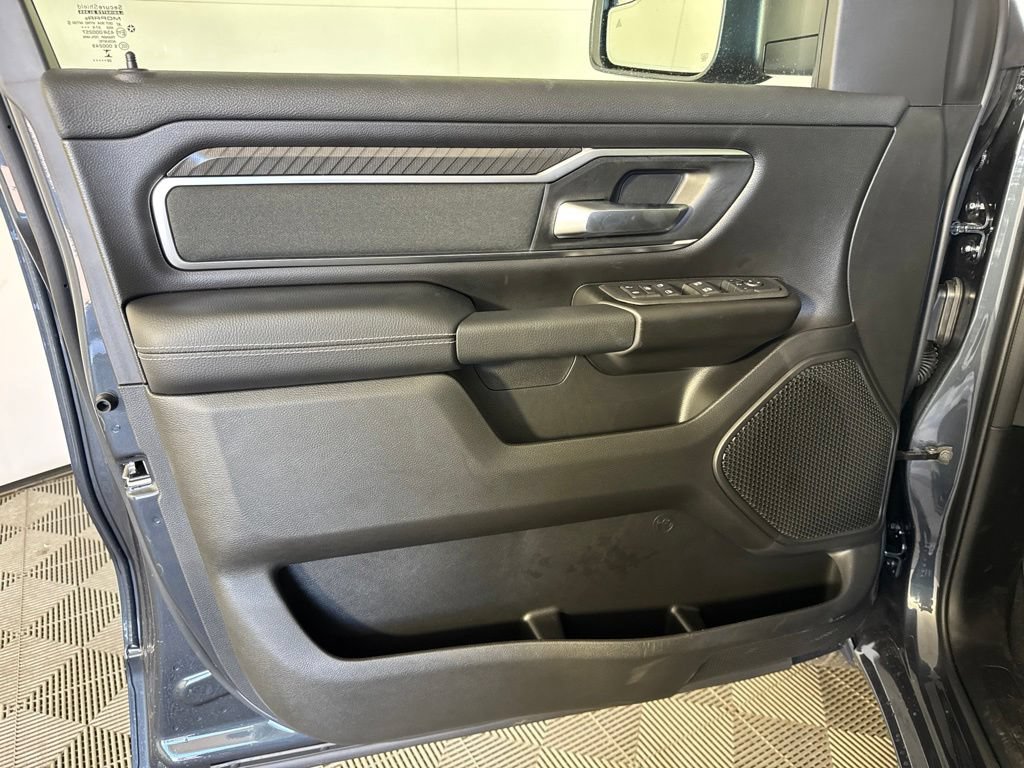 New 2027 RAM 1500 4x4 Crew Cab image 24