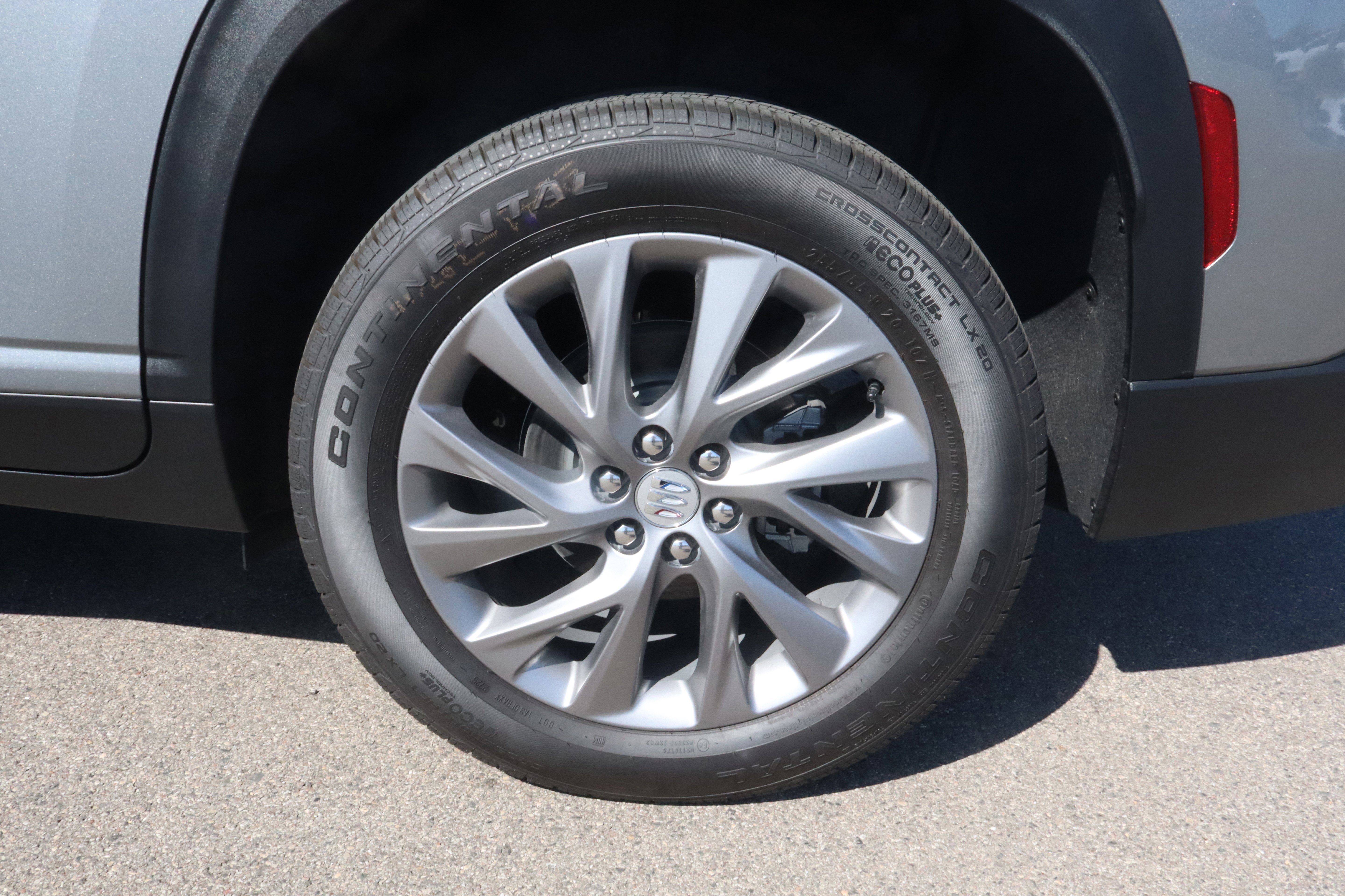 New 2026 Buick Enclave Preferred w/ Power Package image 21