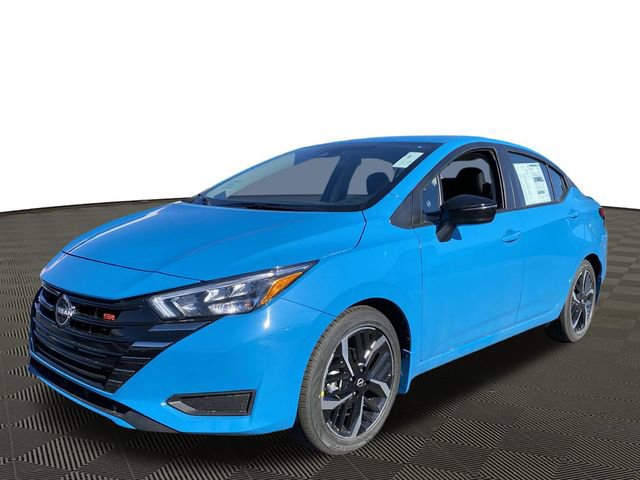 New 2025 Nissan Versa SR w/ Trunk Package