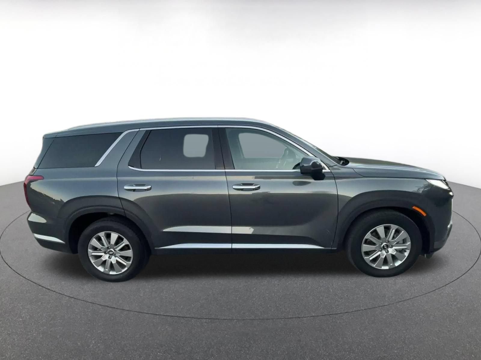 Used 2025 Hyundai Palisade SEL FWD image 15
