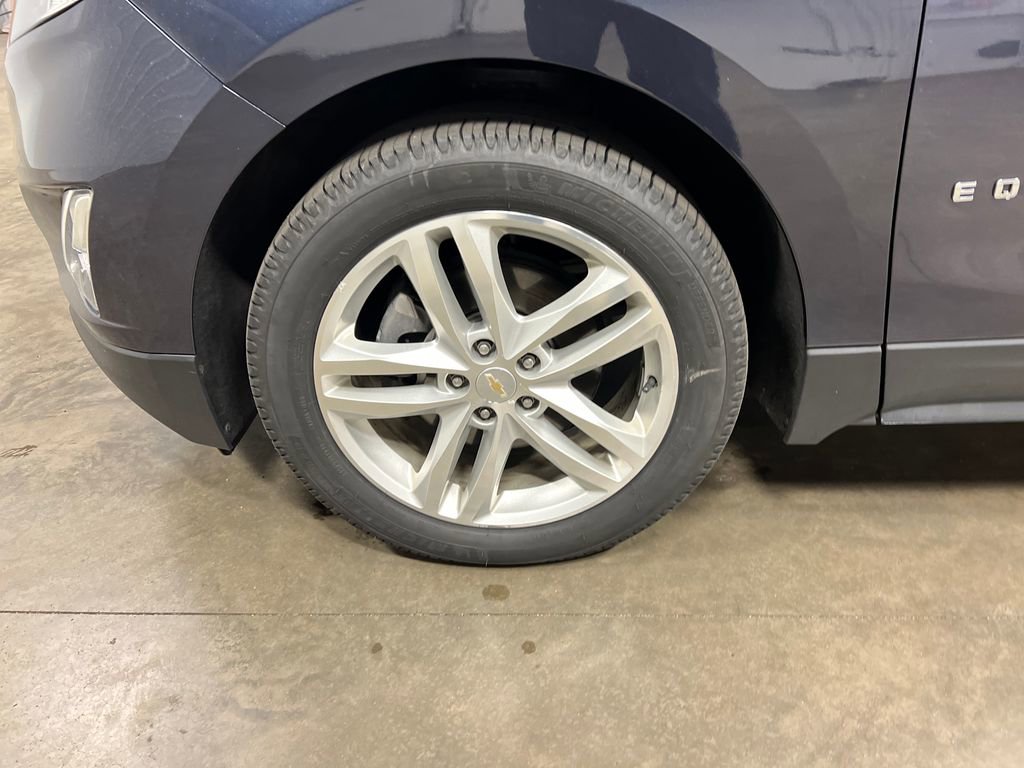 Used 2019 Chevrolet Equinox Premier AWD/4WD image 9