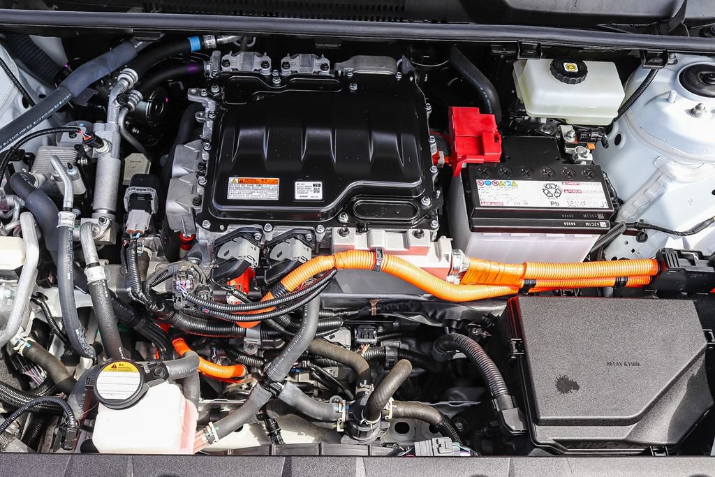 Certified 2023 Subaru Solterra AWD image 31