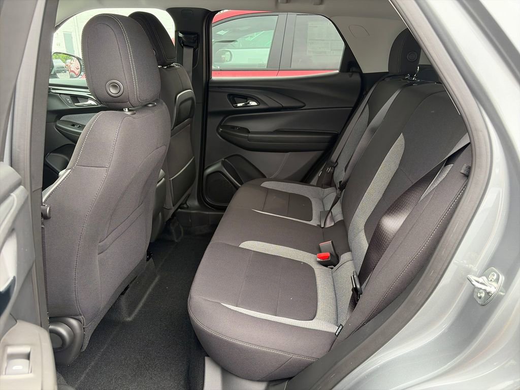 New 2026 Chevrolet TrailBlazer LT w/ Midnight Edition FWD image 21