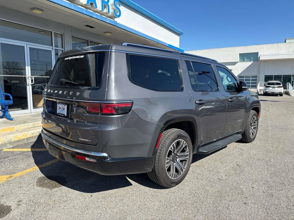 Used 2023 Jeep Wagoneer Series II image 6