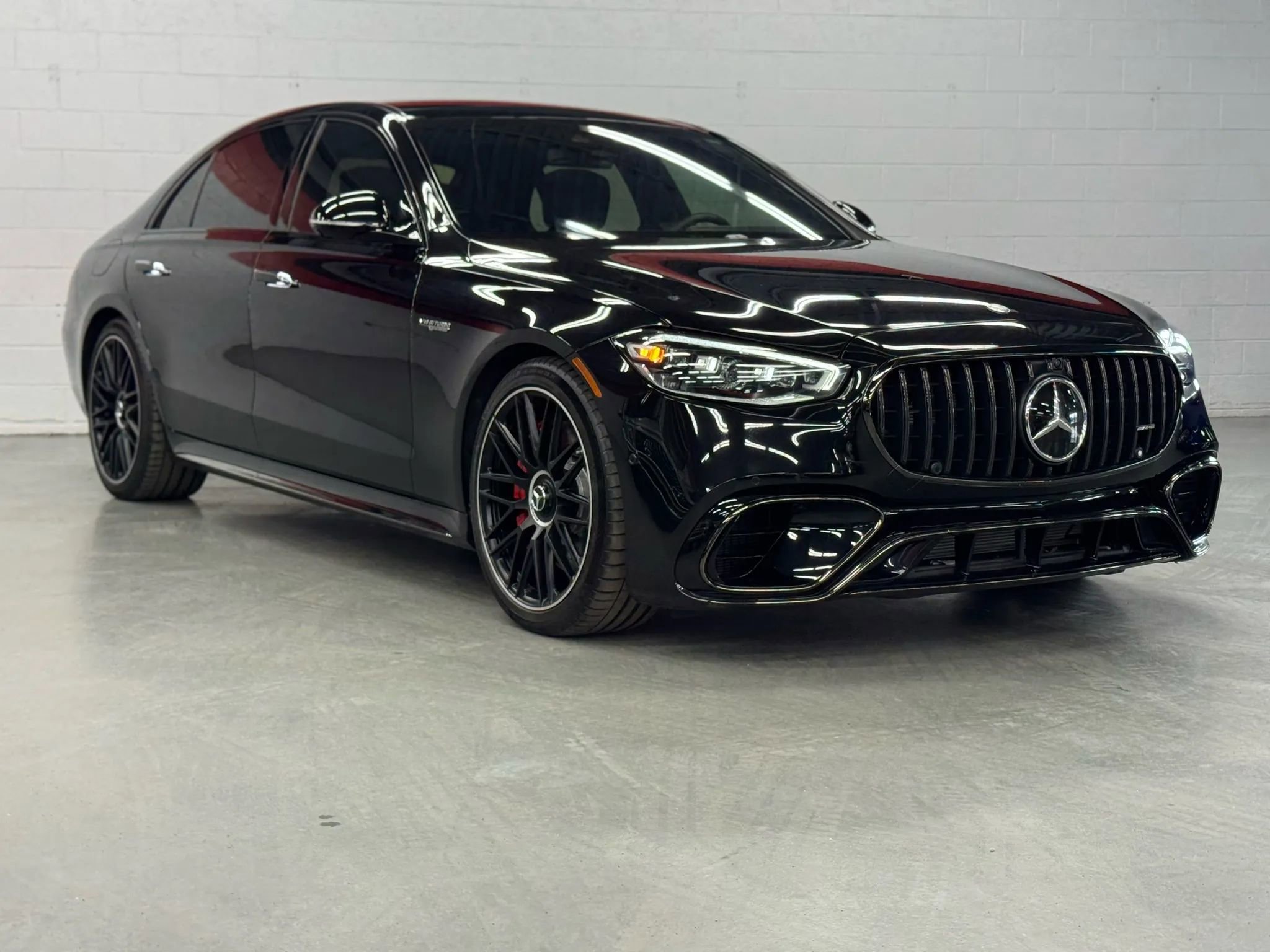 Used 2024 Mercedes-Benz S 63 AMG S image 21