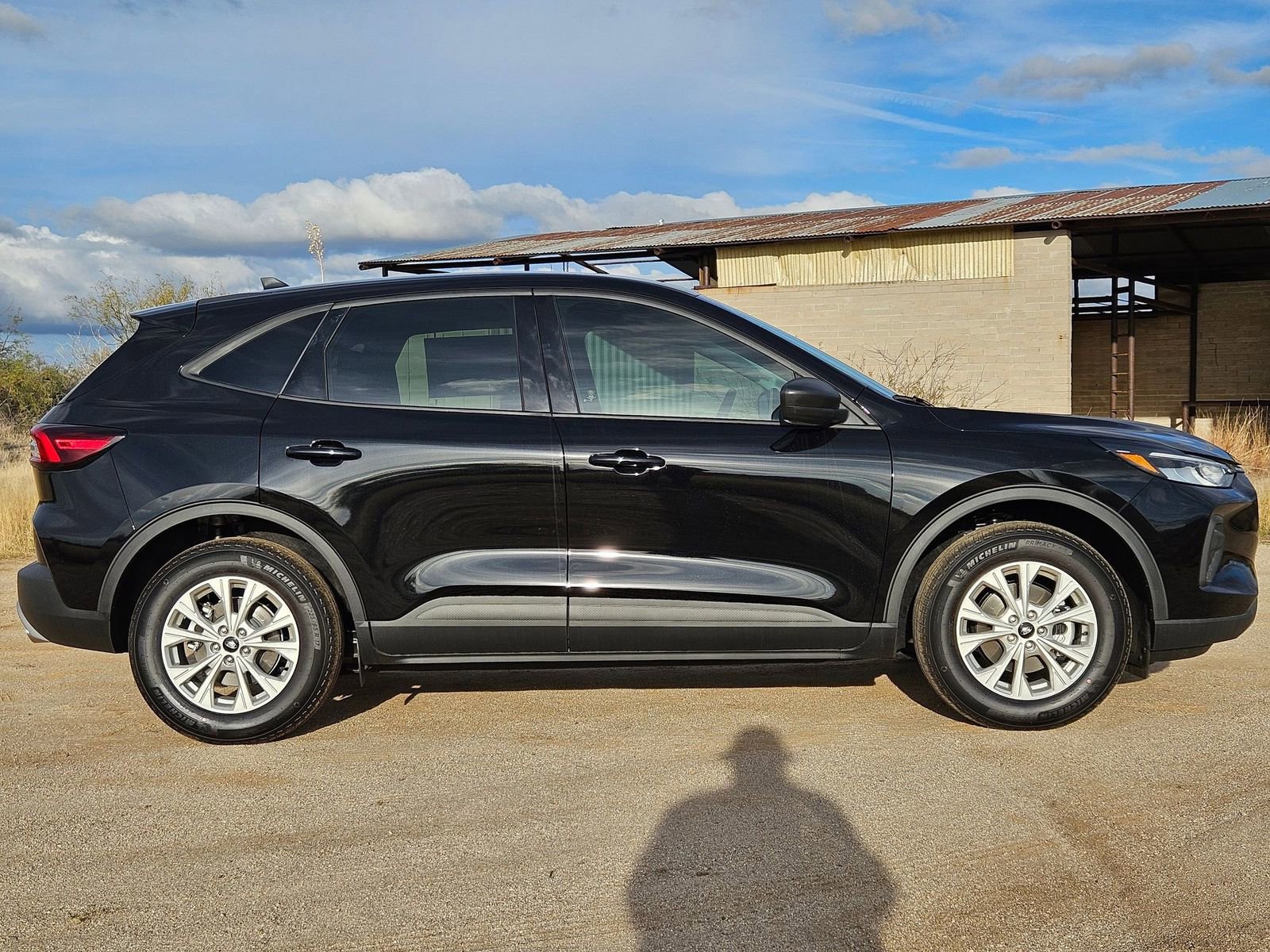 New 2026 Ford Escape Active FWD image 4