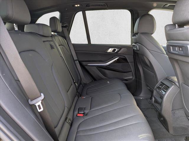 Used 2021 BMW X5 sDrive40i image 23