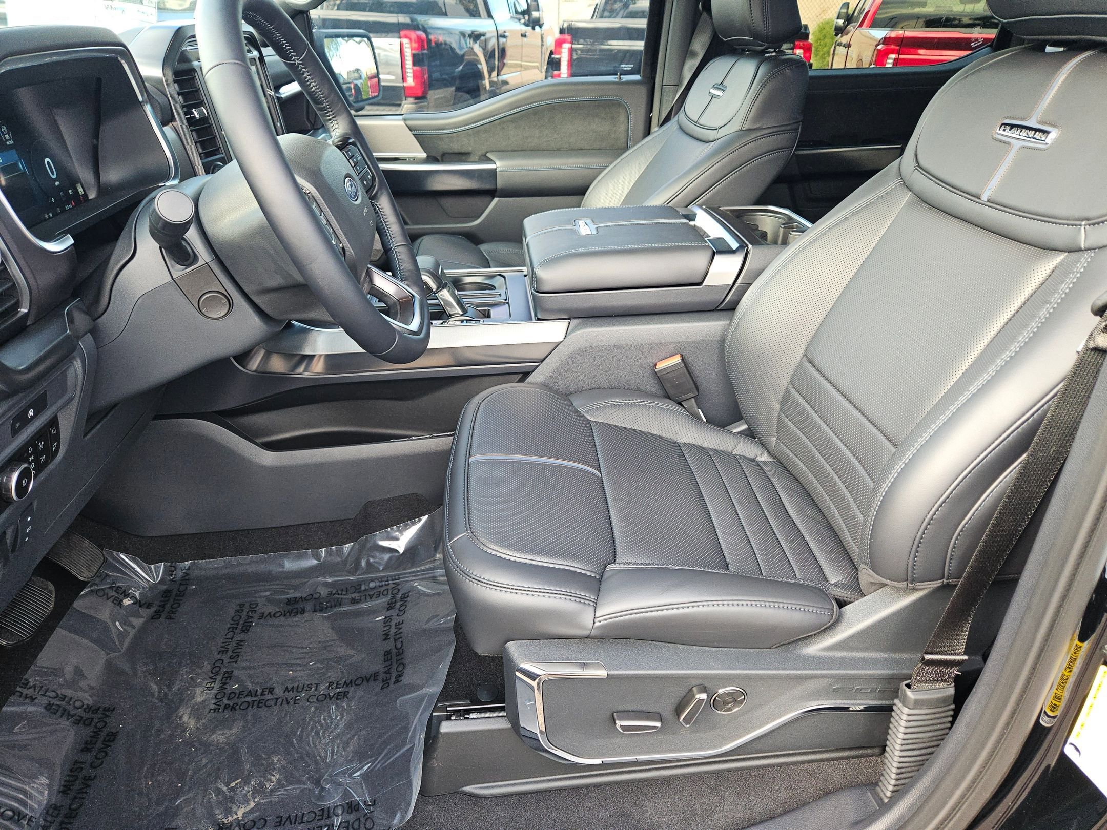 New 2025 Ford F150 Platinum w/ FX4 Off-Road Package image 14