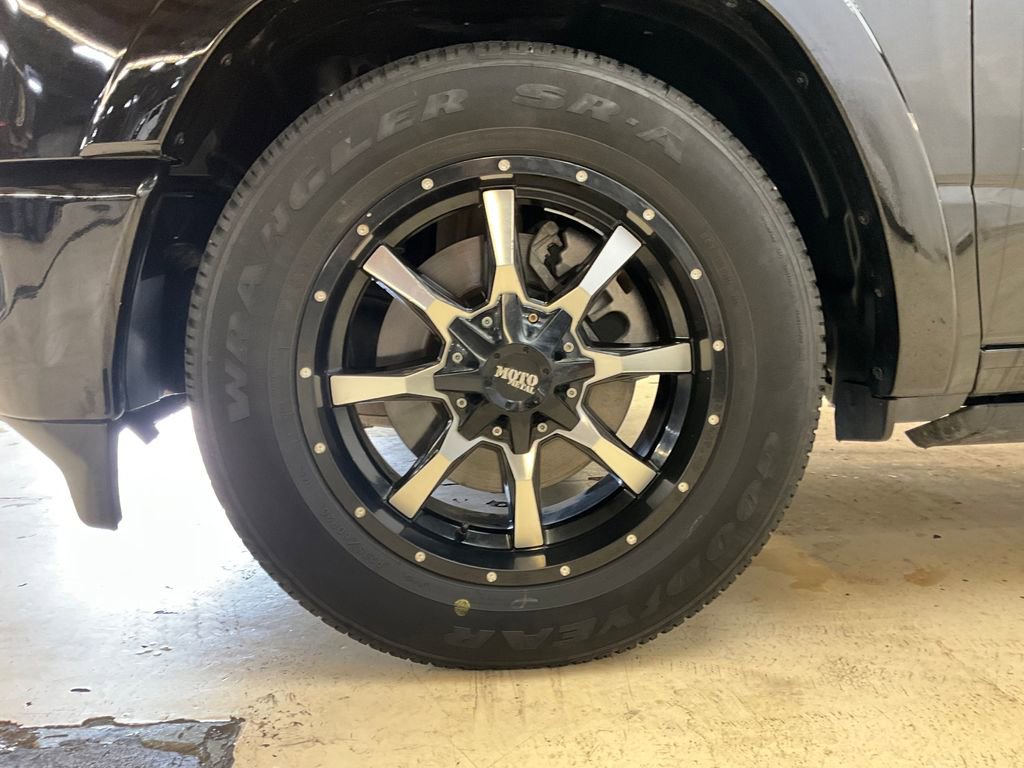 Certified 2023 RAM 1500 Limited w/ Off Road Group image 19