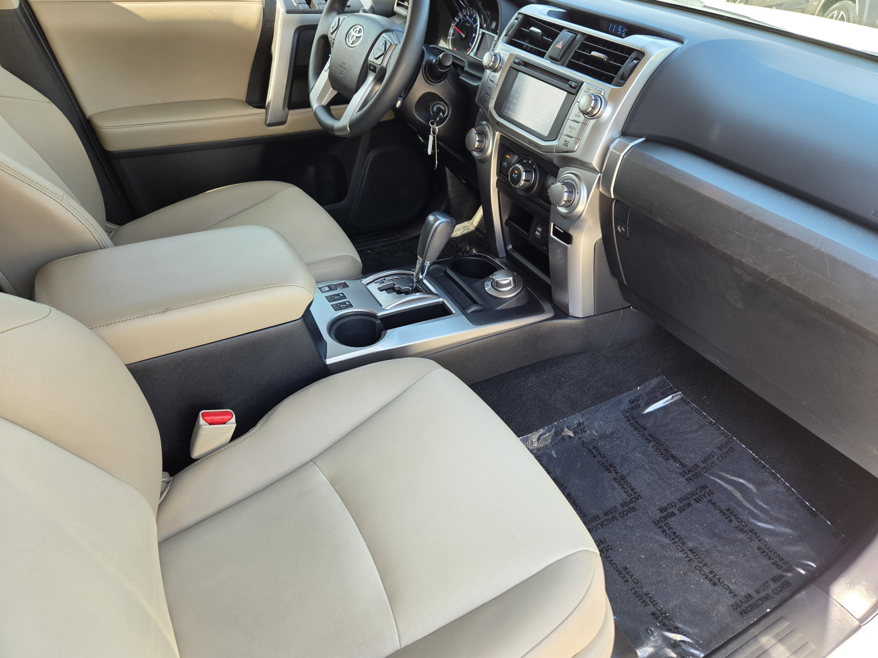 Used 2017 Toyota 4Runner SR5 Premium AWD/4WD image 7