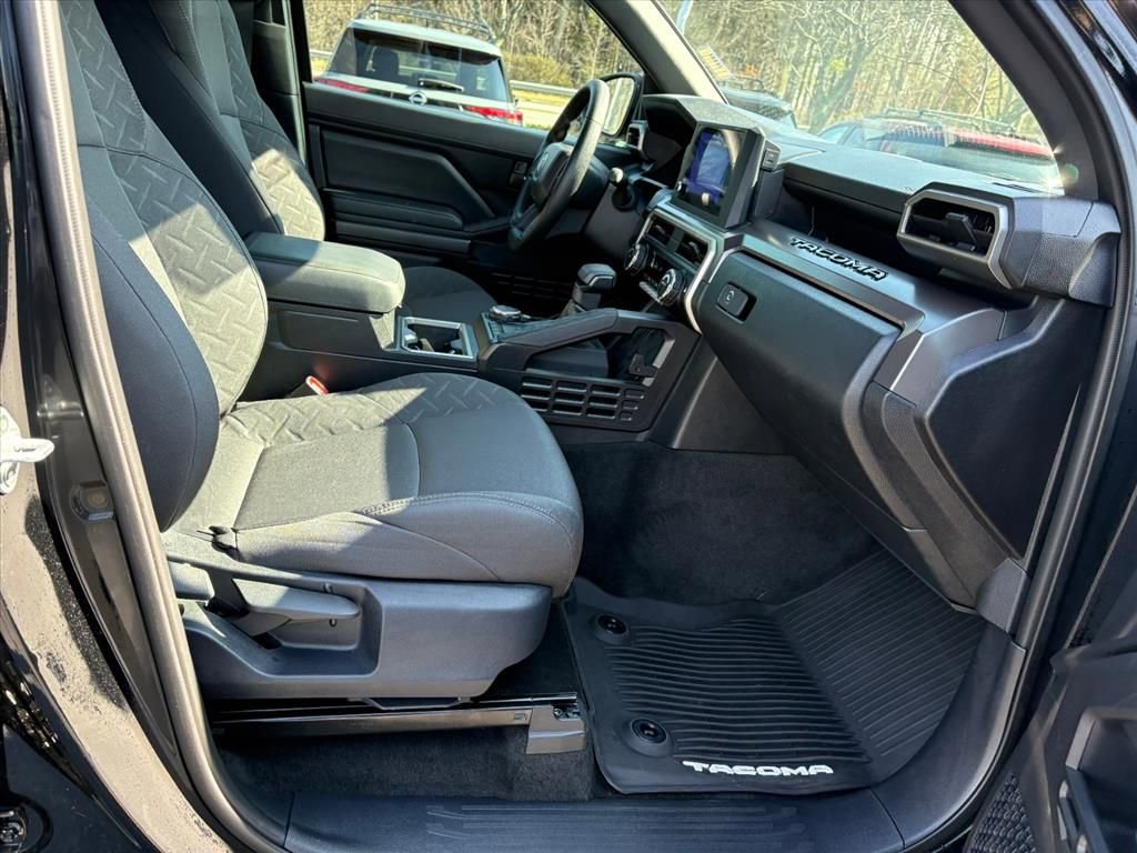 Used 2024 Toyota Tacoma SR5 image 15