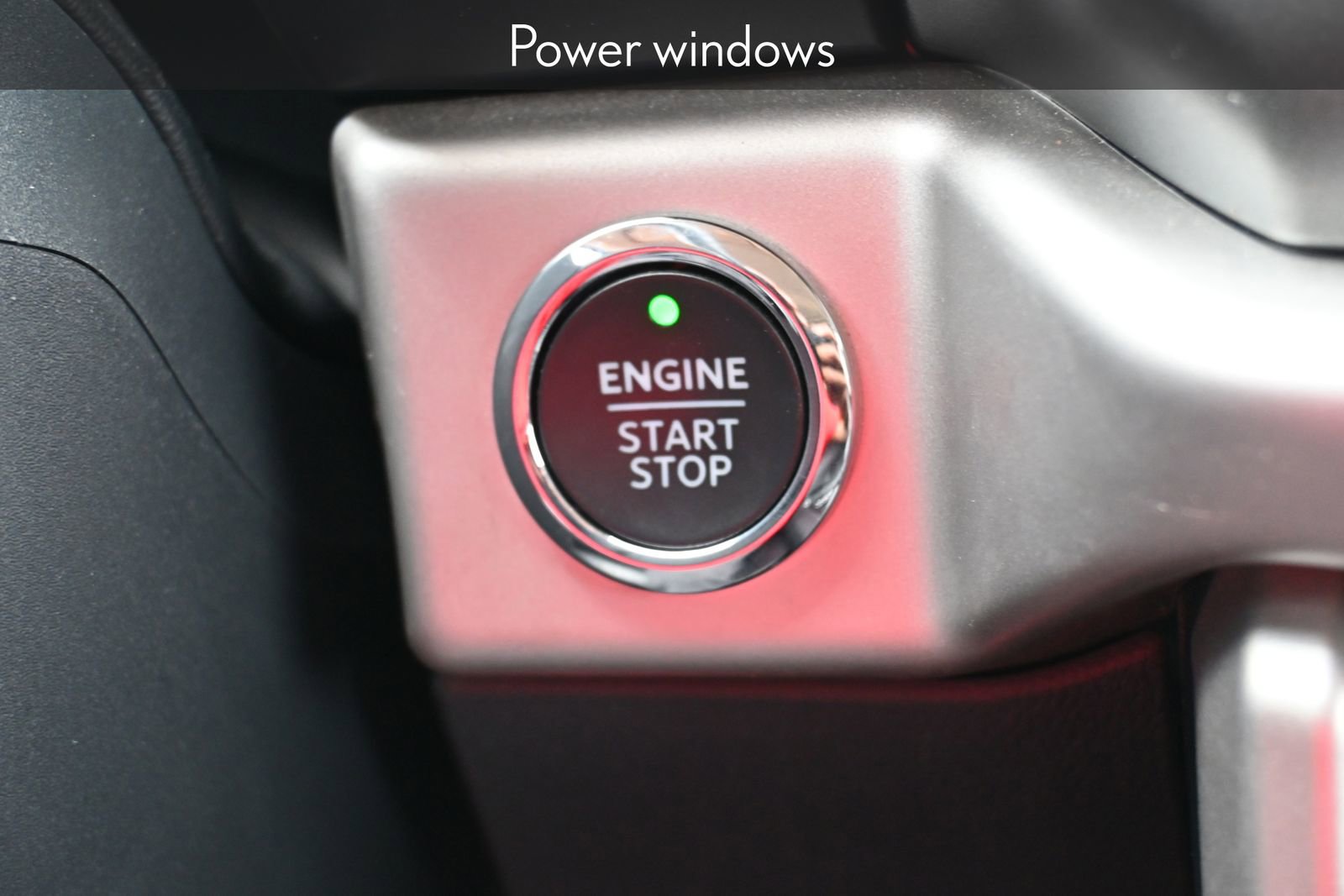 Used 2024 Ford Expedition XLT image 21