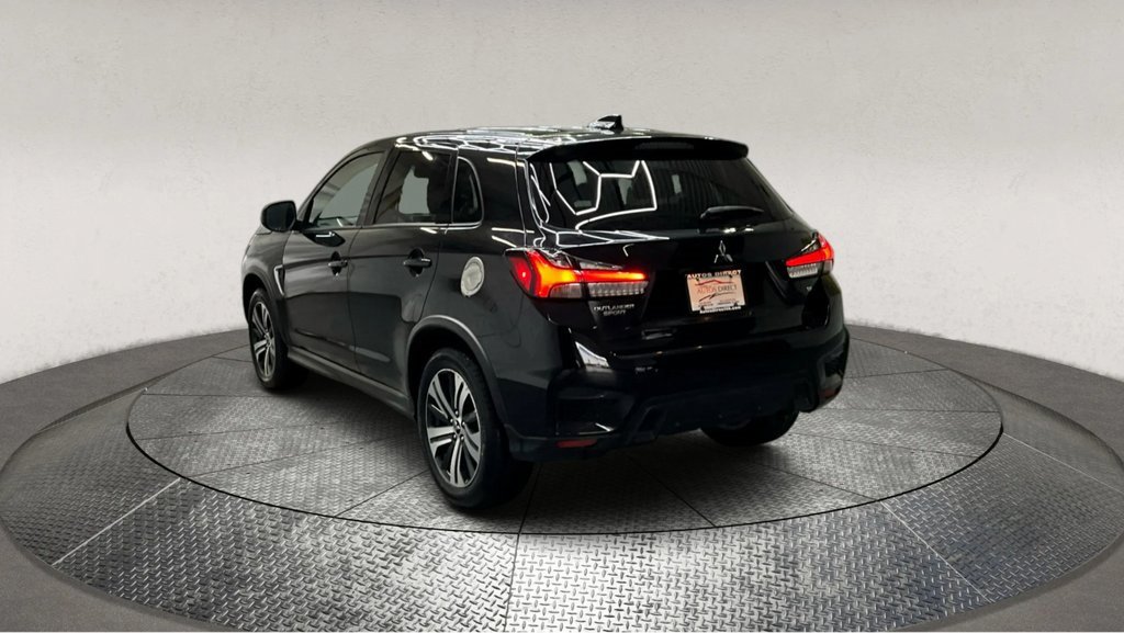 Used 2021 Mitsubishi Outlander Sport ES image 5