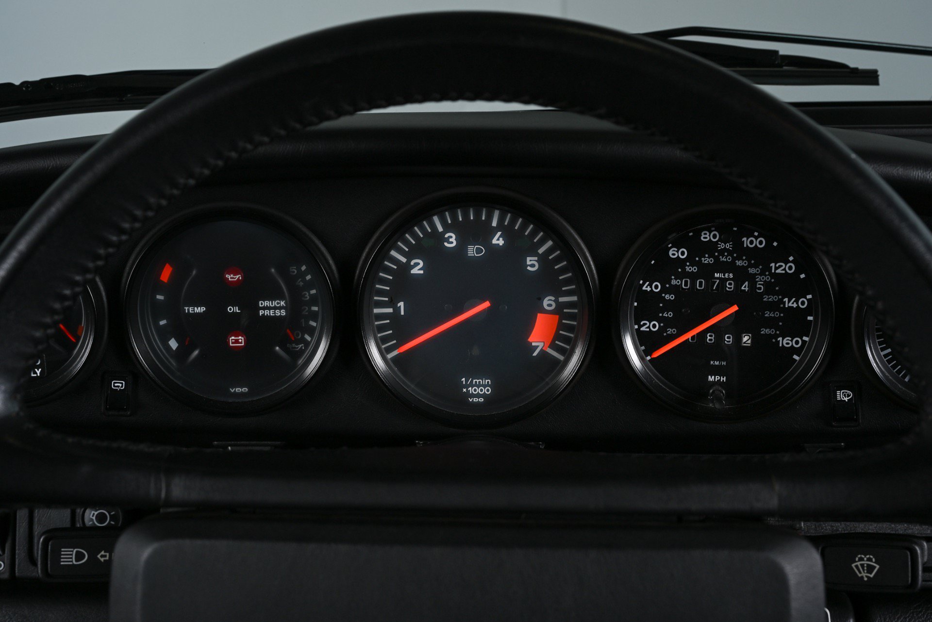 Used 1989 Porsche 911 Targa RWD image 15
