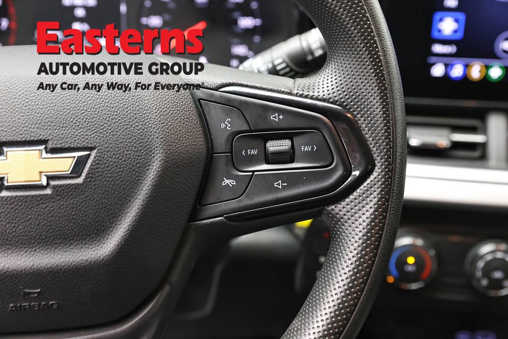 Used 2024 Chevrolet Trax LS FWD image 15