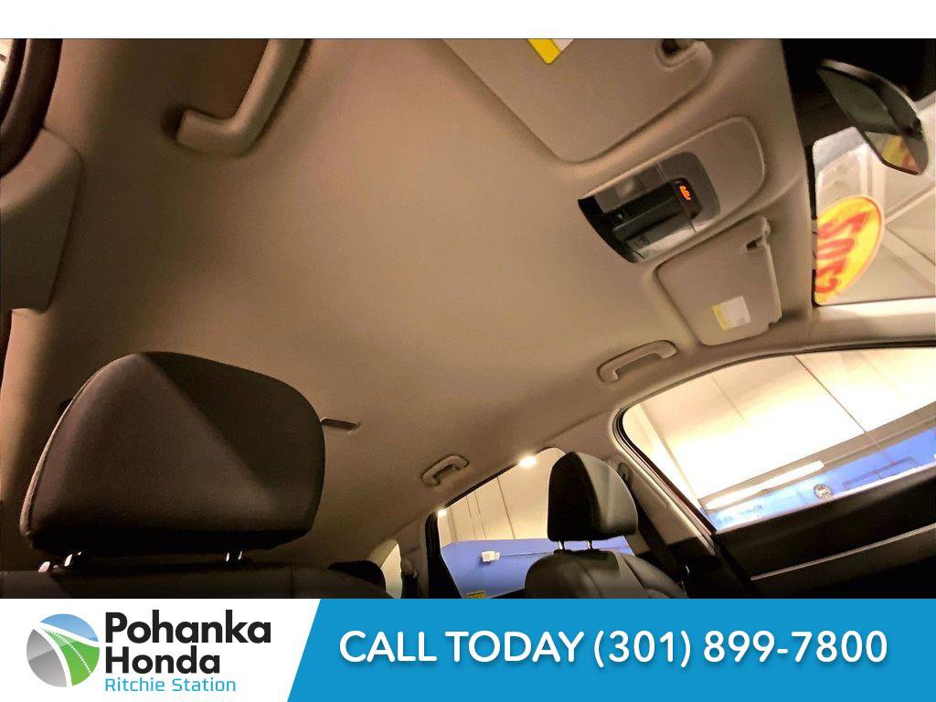 Used 2023 Kia Sorento LX image 28