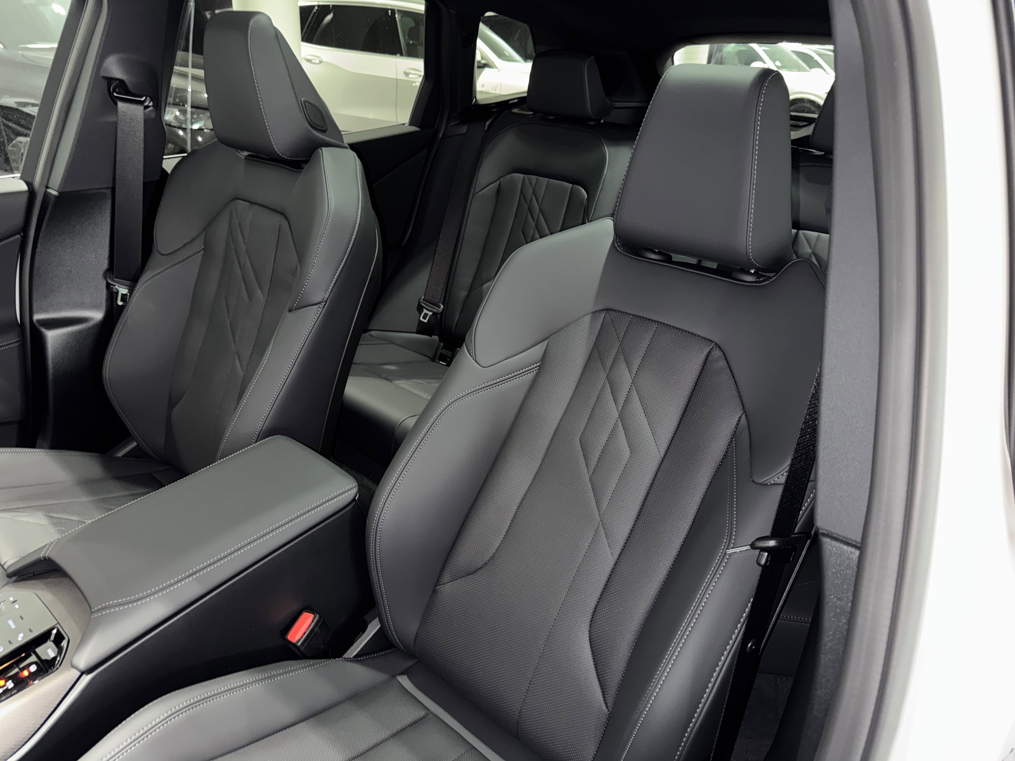 New 2026 BMW X3 xDrive30 w/ Premium Package image 24