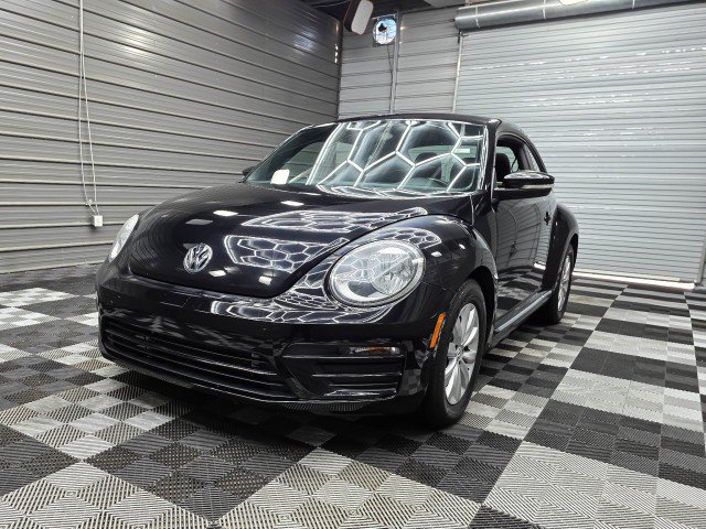 Used 2019 Volkswagen Beetle 2.0T S FWD image 38