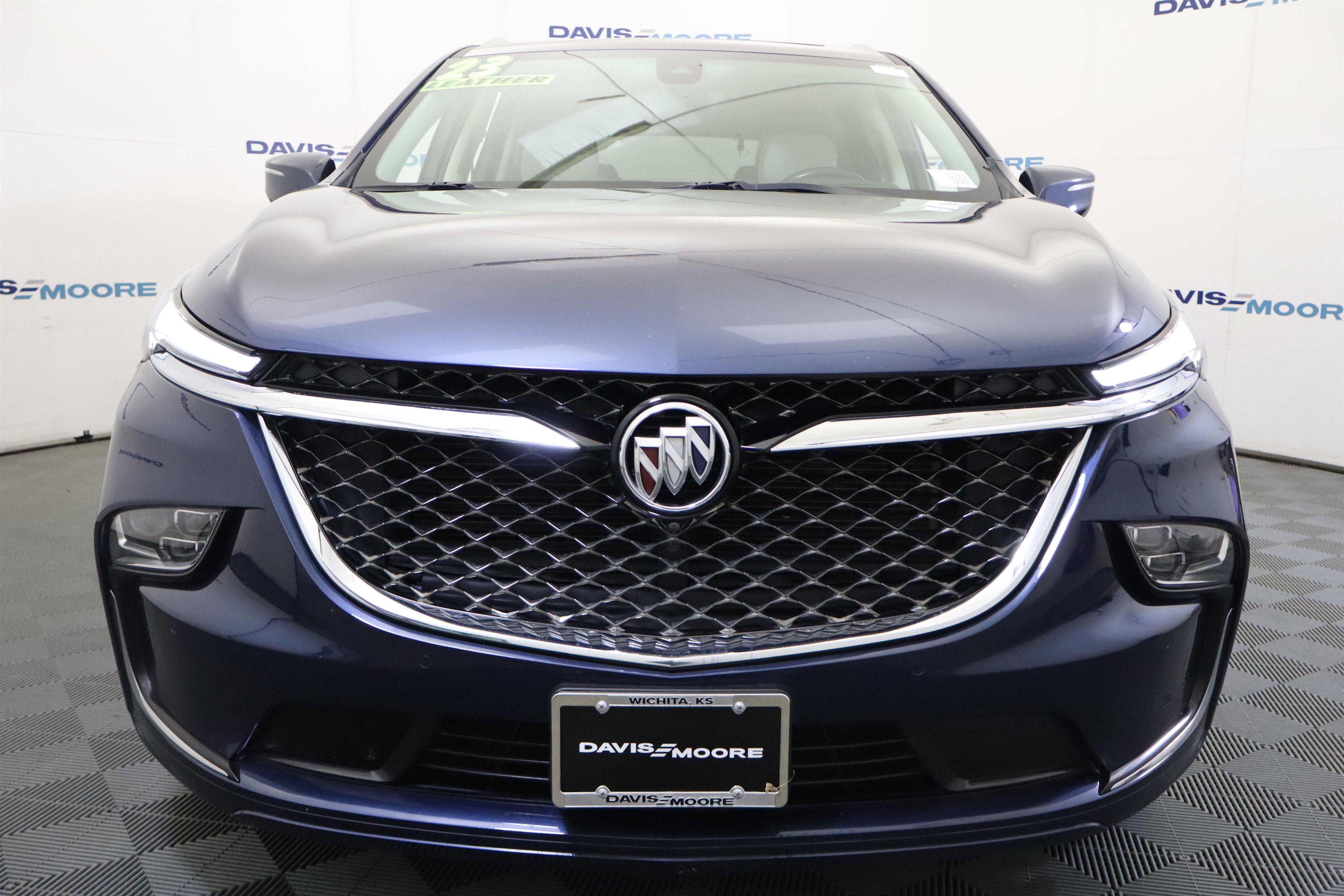 Used 2023 Buick Enclave Avenir w/ Avenir Technology Package image 13