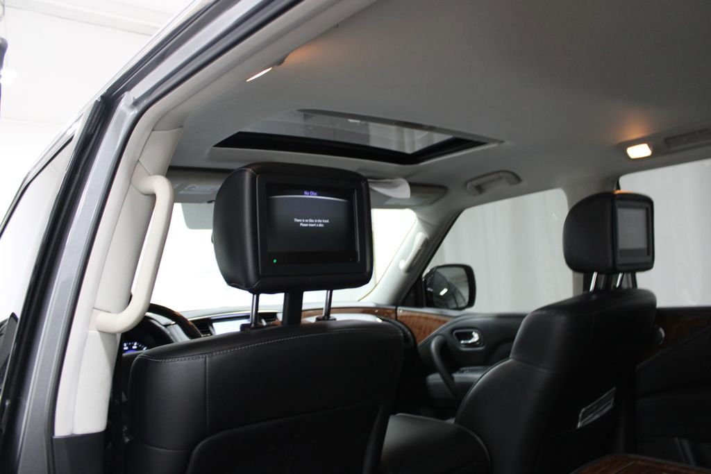 Used 2018 INFINITI QX80 4WD w/ Driver Assistance Package image 23