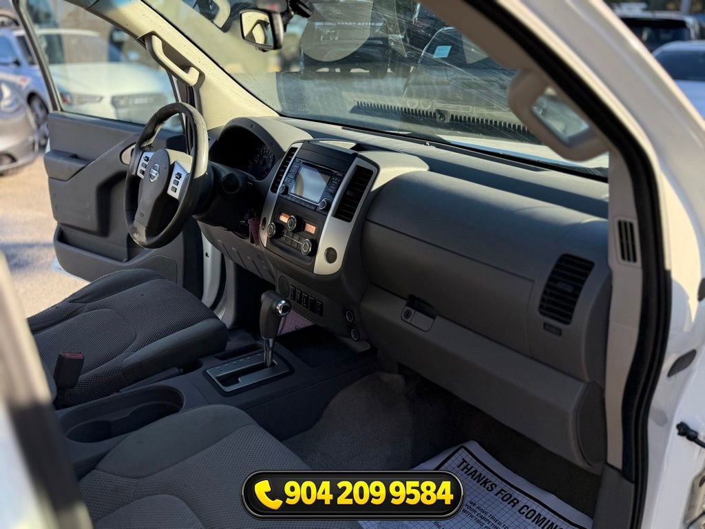 Used 2015 Nissan Frontier SV w/ SV Value Truck Package RWD image 31