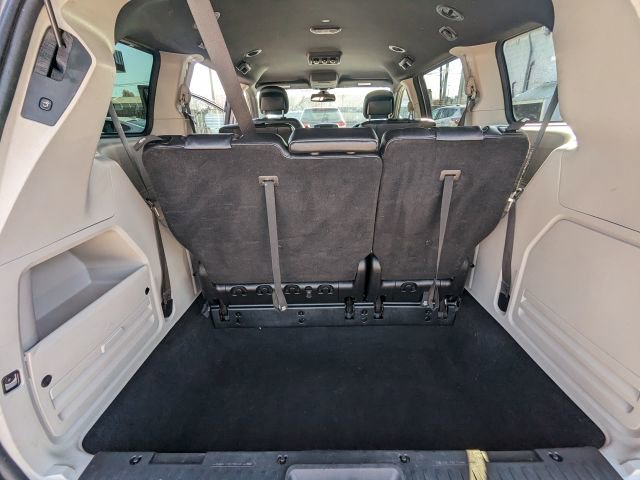 Used 2020 Dodge Grand Caravan SXT FWD image 21