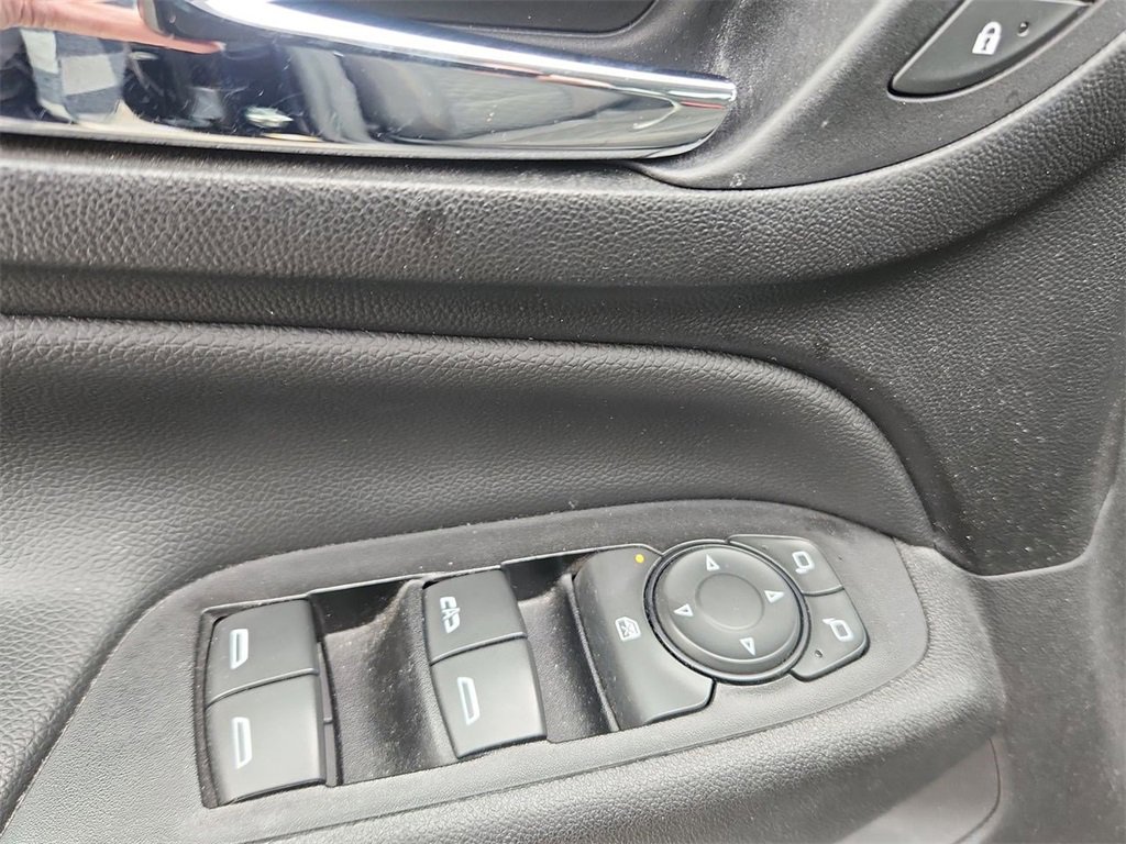 Used 2020 Chevrolet Equinox LT image 23