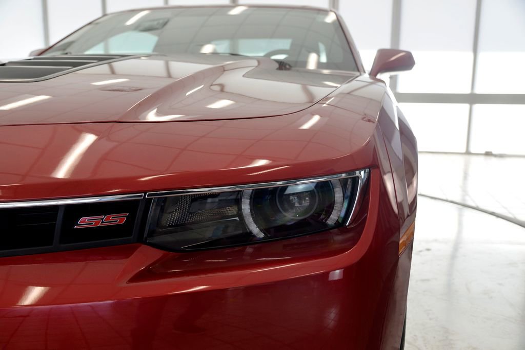 Used 2014 Chevrolet Camaro SS w/ RS Package image 11