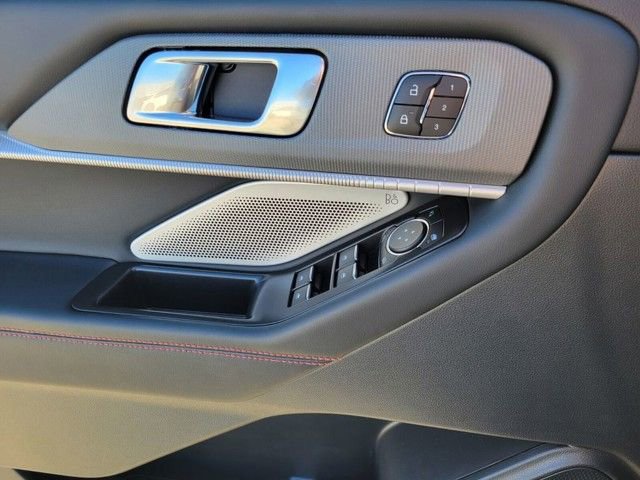 New 2026 Ford Explorer ST w/ Sun And Sound Package image 15