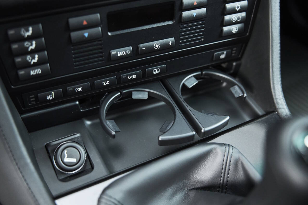 Used 2003 BMW M5 RWD image 59