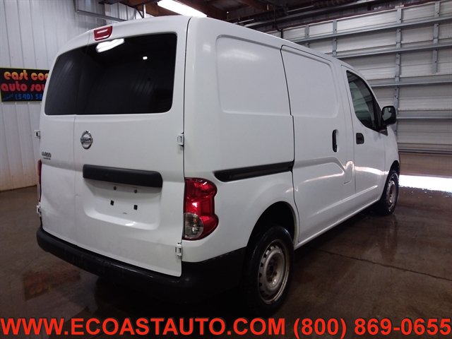 Used 2017 Nissan NV200 S w/ Back Door Glass Package FWD image 3