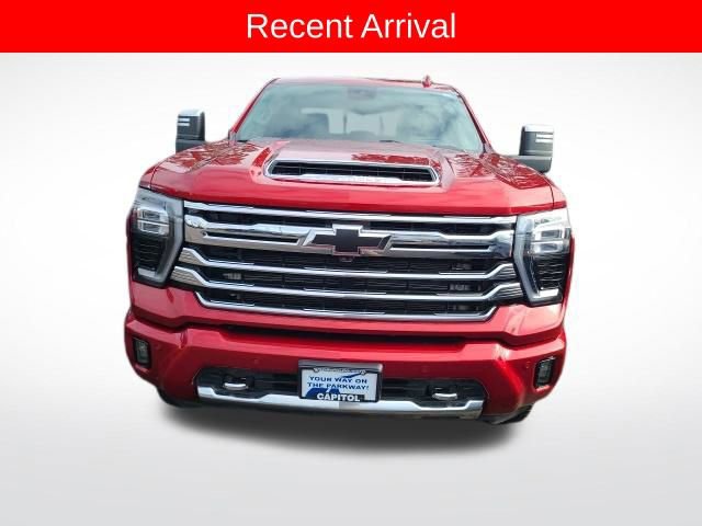 Used 2024 Chevrolet Silverado 3500 High Country w/ Technology Package image 5