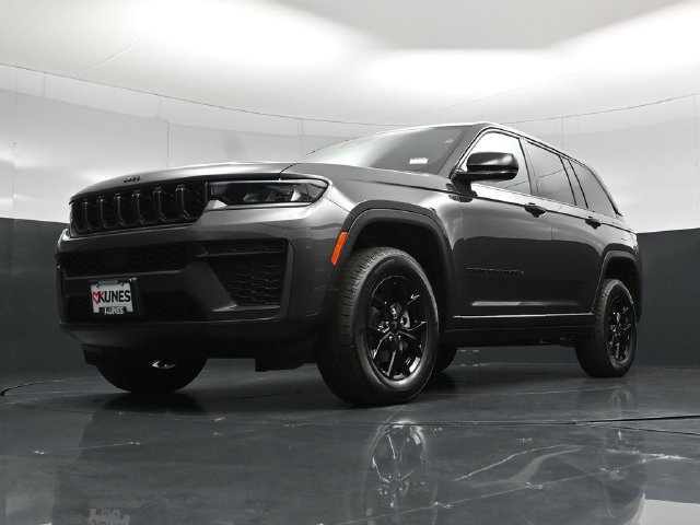New 2026 Jeep Grand Cherokee Altitude AWD/4WD image 58