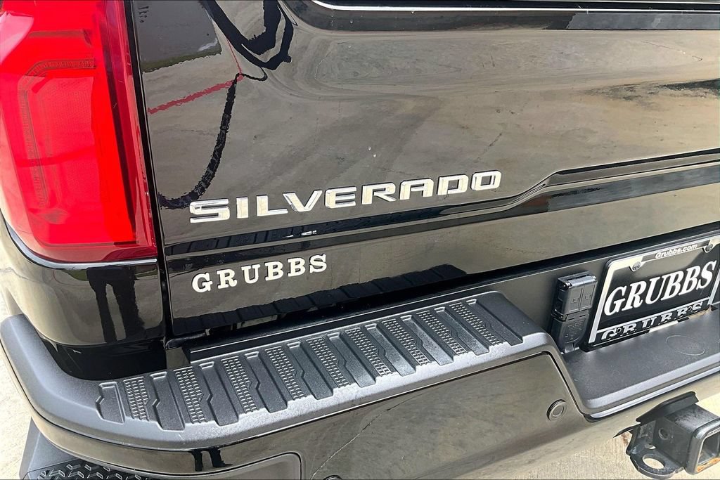 Used 2024 Chevrolet Silverado 2500 High Country w/ High Country Premium Package AWD/4WD image 44